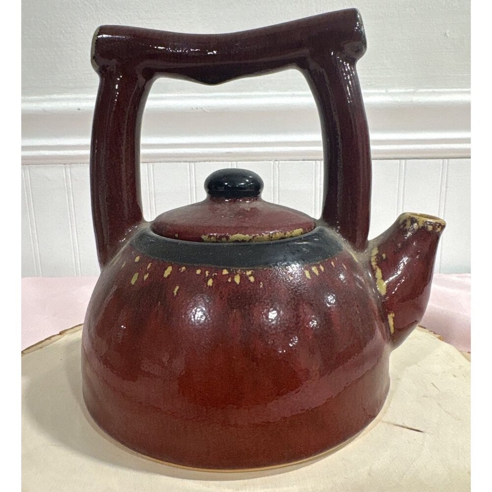 Pier 1 Earthenware Shanghai Tea Pot With Teapot Handle & Lid Brown